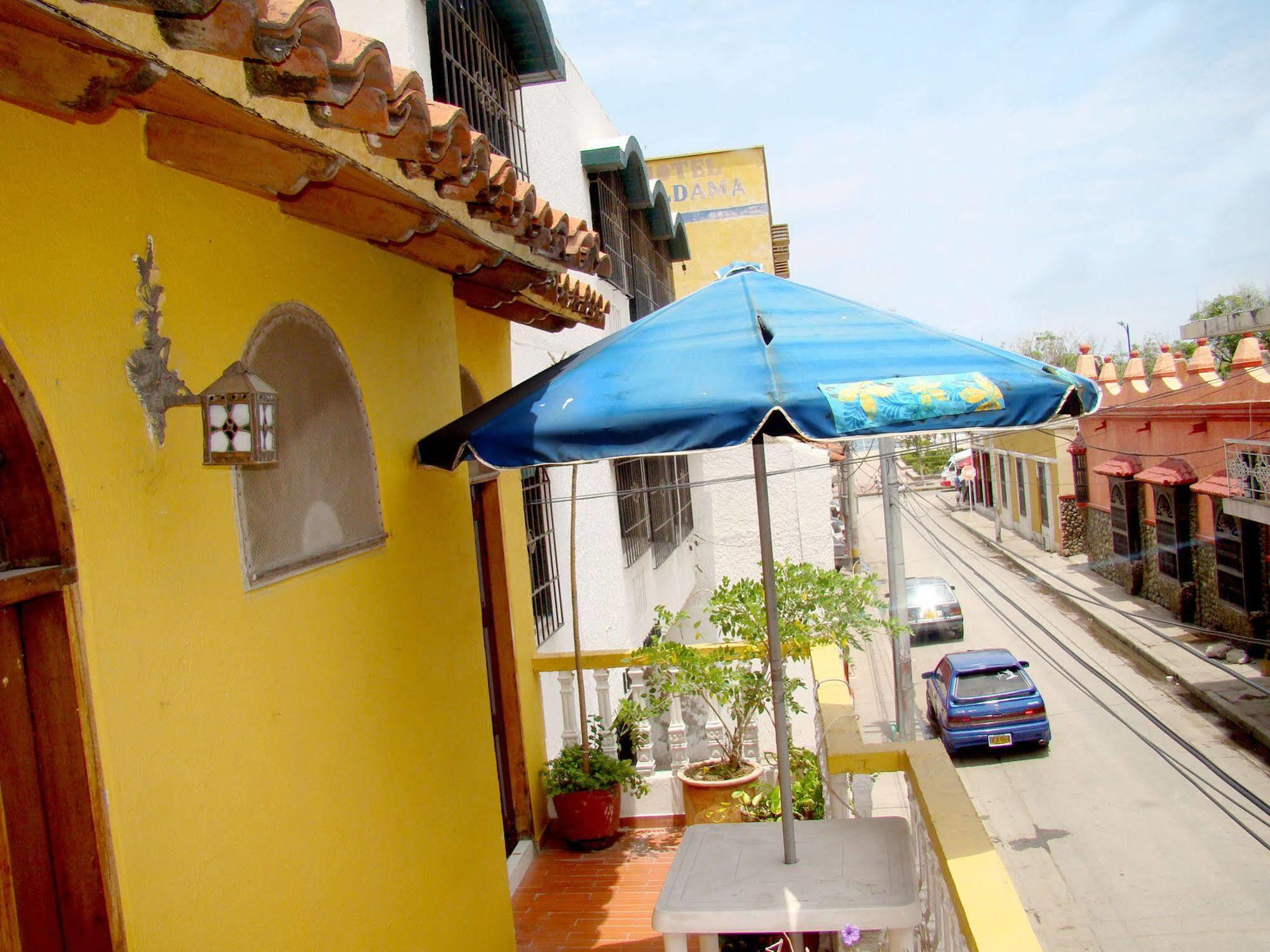 Hotel Casa Vieja Santa Marta  Exteriör bild