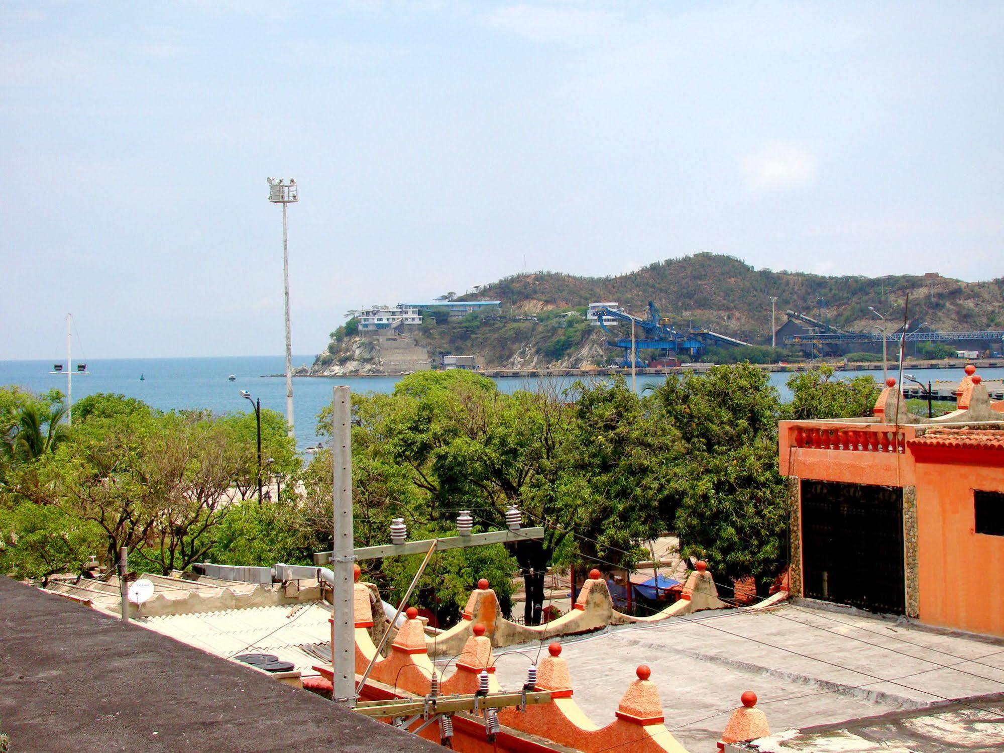 Hotel Casa Vieja Santa Marta  Exteriör bild